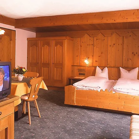 Hotel Augarten Neustift im Stubaital