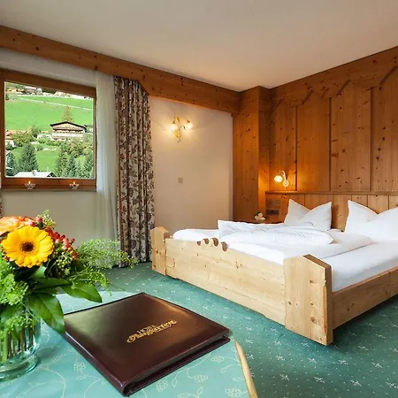 Hotel Augarten 3*
