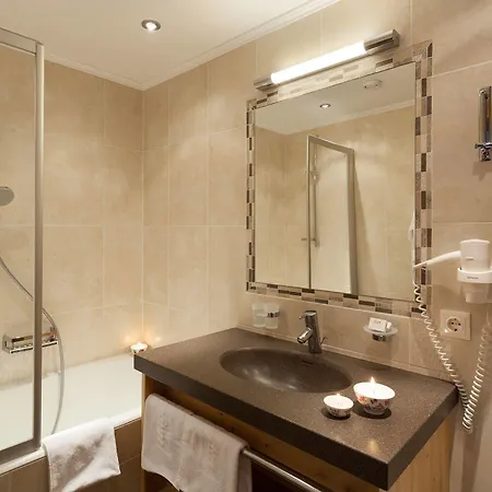 Hotel Augarten 3*