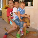 ホテル Augarten ノイシュティフト・イム・シュトゥーバイタール