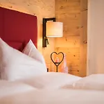 Augarten ノイシュティフト・イム・シュトゥーバイタール