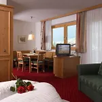 ホテル Augarten 3*